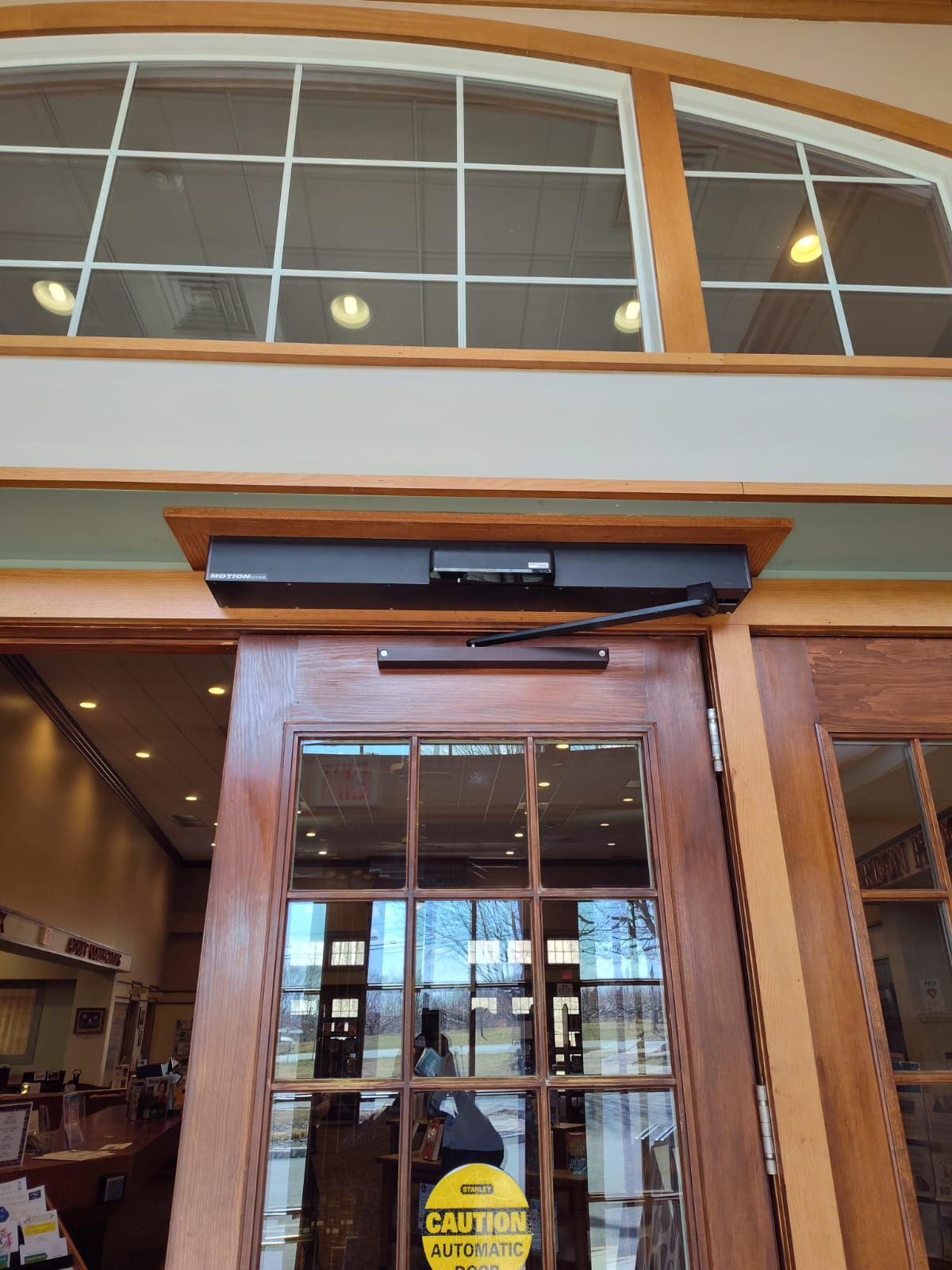 Automatic handicap and wood molding work